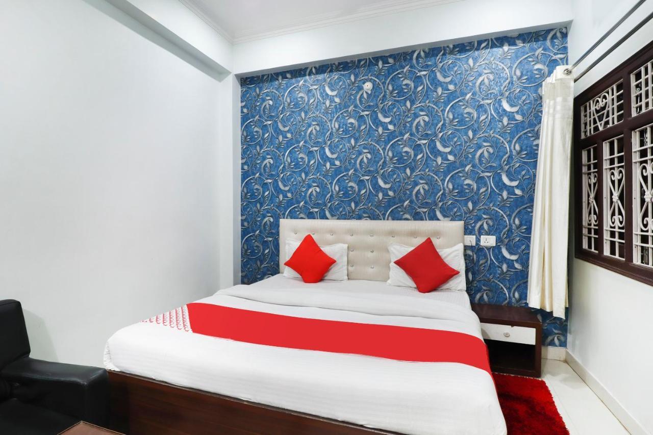 Oyo 70489 Hotel Tajvar Siwān Extérieur photo